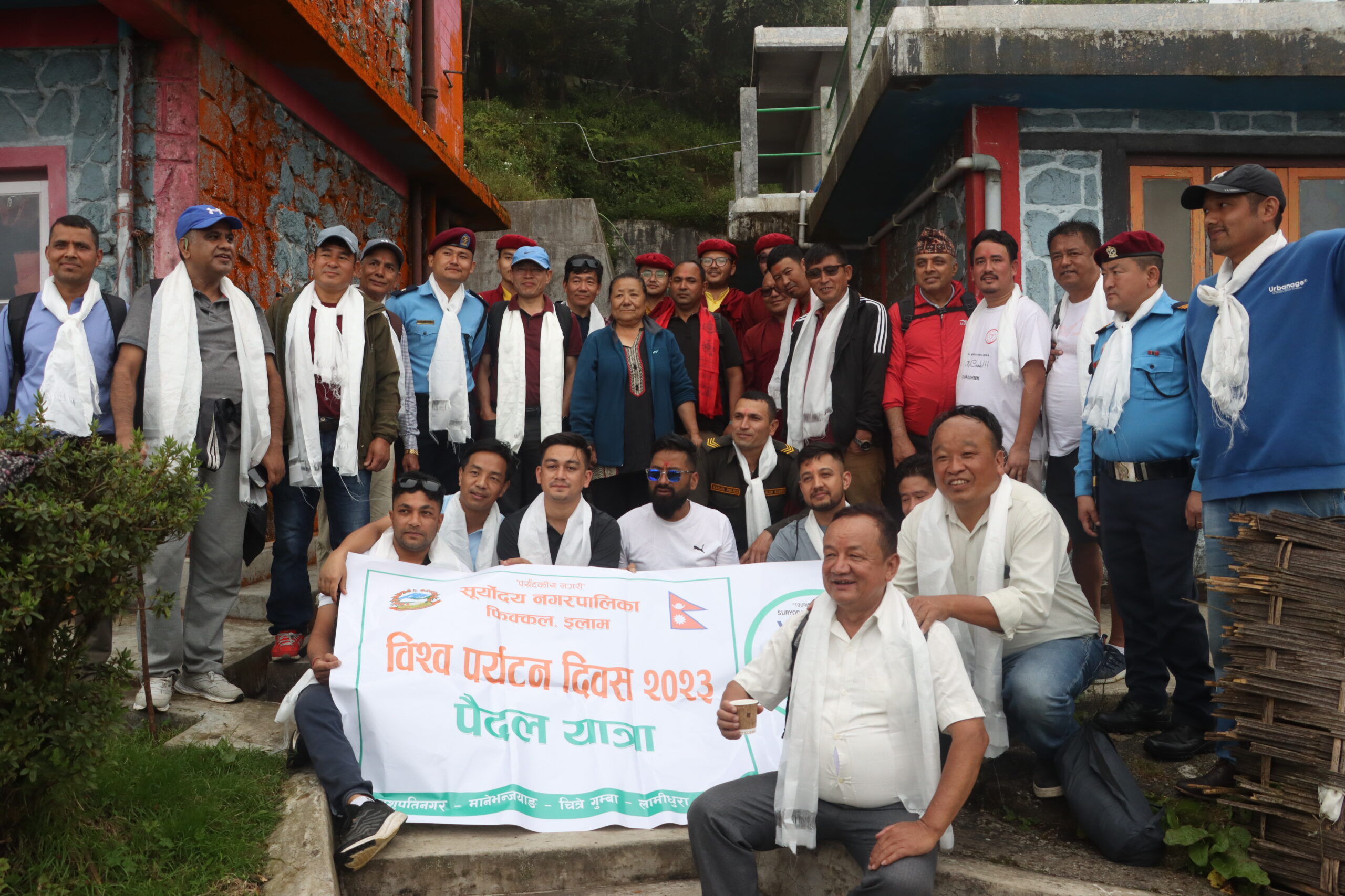 पर्यटन दिवसमा पशुपतिनगर देखि थुम्केसम्म पदयात्रा (तस्बिर )