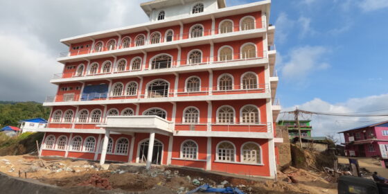 देउमाई नगरपालिकाको आधुनिक भवन अन्तिम चरणमा (तस्बिरहरु)