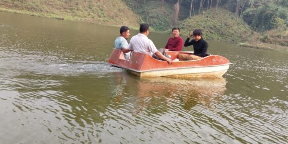 आन्तरिक पर्यटकको गन्तव्य बन्दै ‘तेह्रकुने सिमसार’