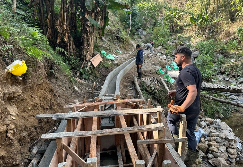 इलामको माइजोगमाईमा तीन करोड ८३ लाख लागतमा ६ वटा सिँचाइ आयोजनाको काम धमाधम