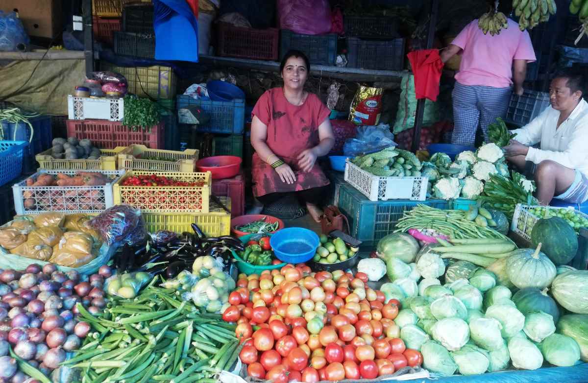 इलाममा बढ्यो तरकारीको मूल्य