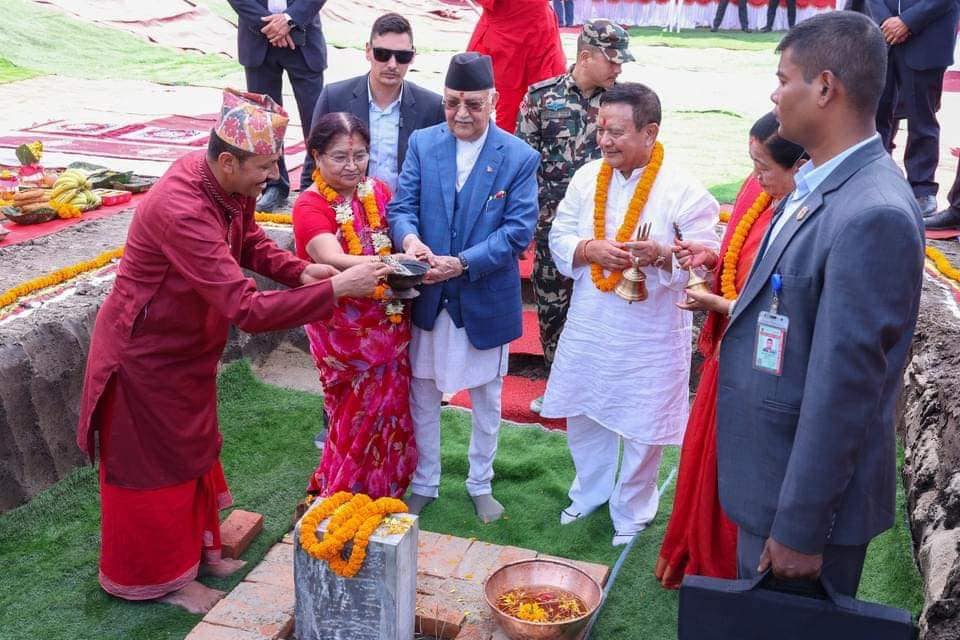 प्रधानमन्त्रीबाट नै राज्य दोहन र लुटमा संलग्नहरुलाइ नाङ्गो संरक्षण : माओवादी नेता मौसम