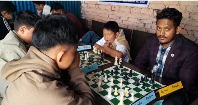 इलाममा जिल्ला स्तरीय बुद्धिचाल प्रतियोगिता सम्पन्न