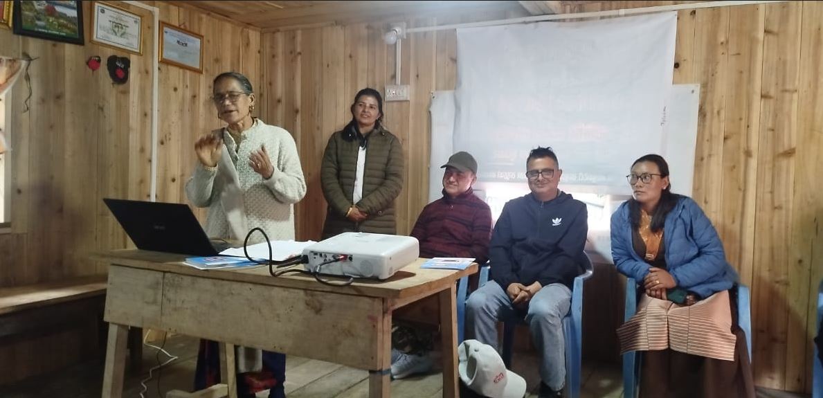 सन्दकपुरमा होमस्टे व्यवसायीसँग पर्यटन कार्यालयको अन्तरक्रिया (तस्बिरहरु)