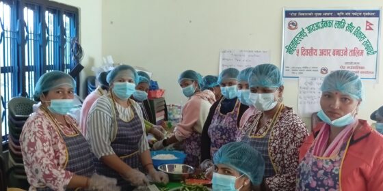 रोङमा अचार बनाउने तालिम