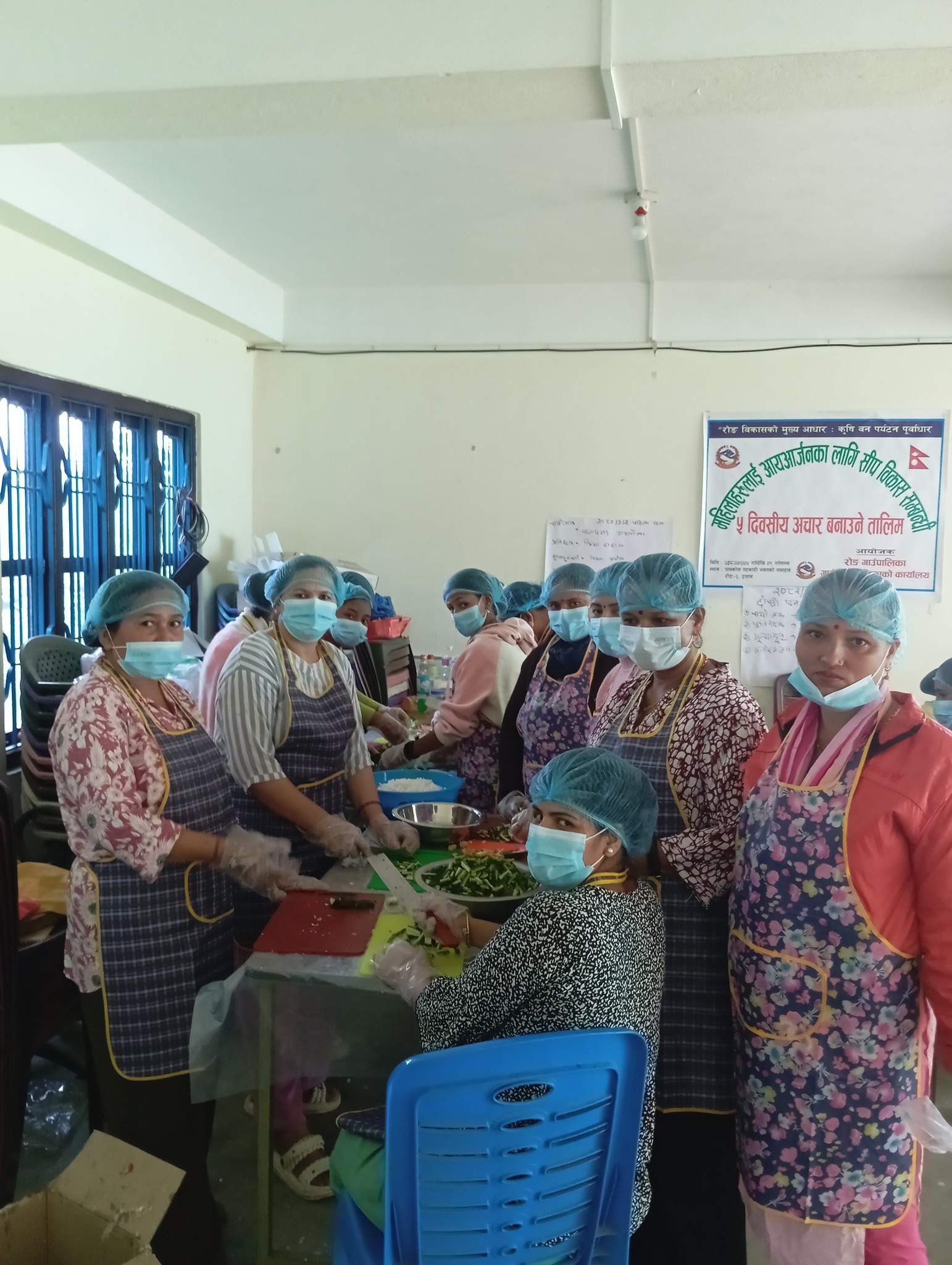 रोङमा अचार बनाउने तालिम