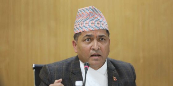 छानबिन समितिलाई मुख्यसचिव अर्यालको जवाफः विधेयक पास नभएसम्म कुलिङ पिरियड हटाउन लाग्छौँ