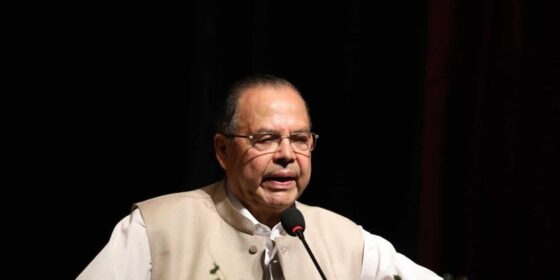 लोकतान्त्रिक, प्रगतिशील उम्मेदवारलाई विजयी गराउनुपर्छ : पूर्वप्रधानमन्त्री खनाल