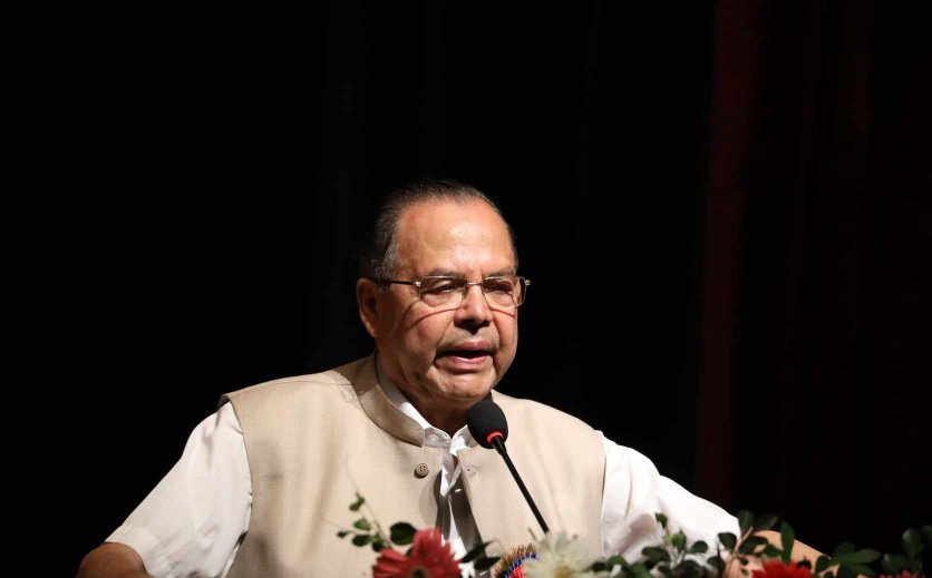 लोकतान्त्रिक, प्रगतिशील उम्मेदवारलाई विजयी गराउनुपर्छ : पूर्वप्रधानमन्त्री खनाल