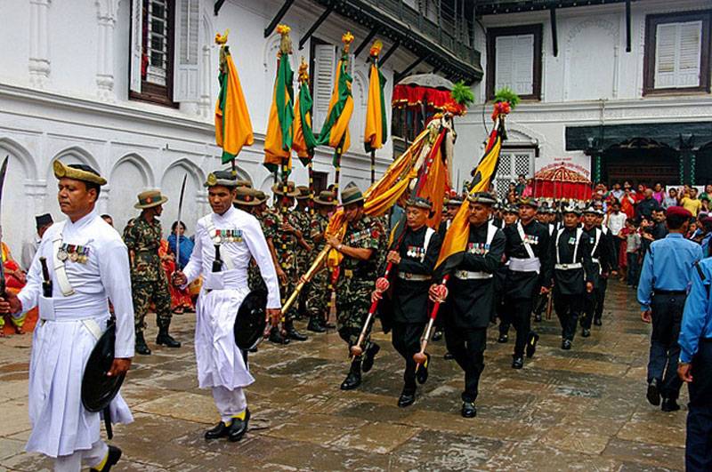 बडा दशैं अन्तरगत आज सप्तमी, घर-घरमा फूलपाती भित्राइँदै